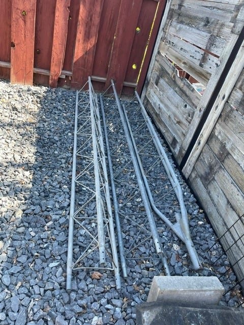 Rohn 25G tower sections and base components