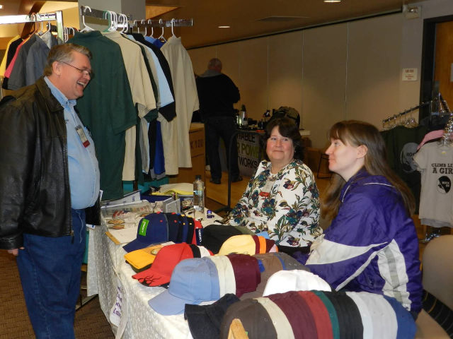 EmComm Hamfest - April 2013 — photograph 22