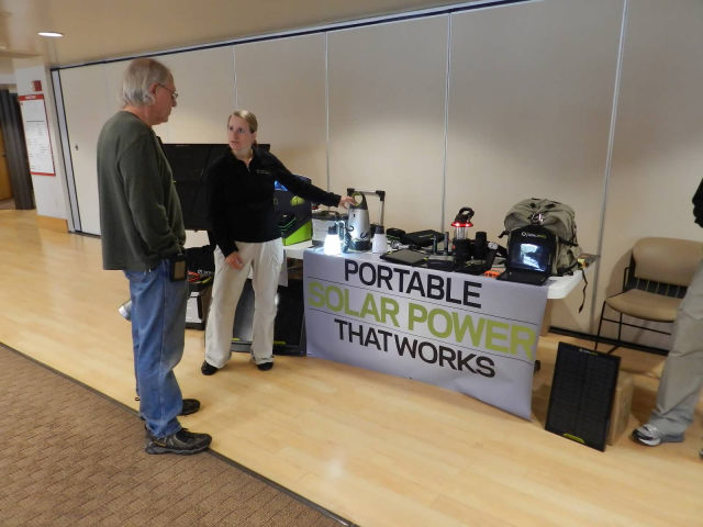 EmComm Hamfest - April 2013 — photograph 30