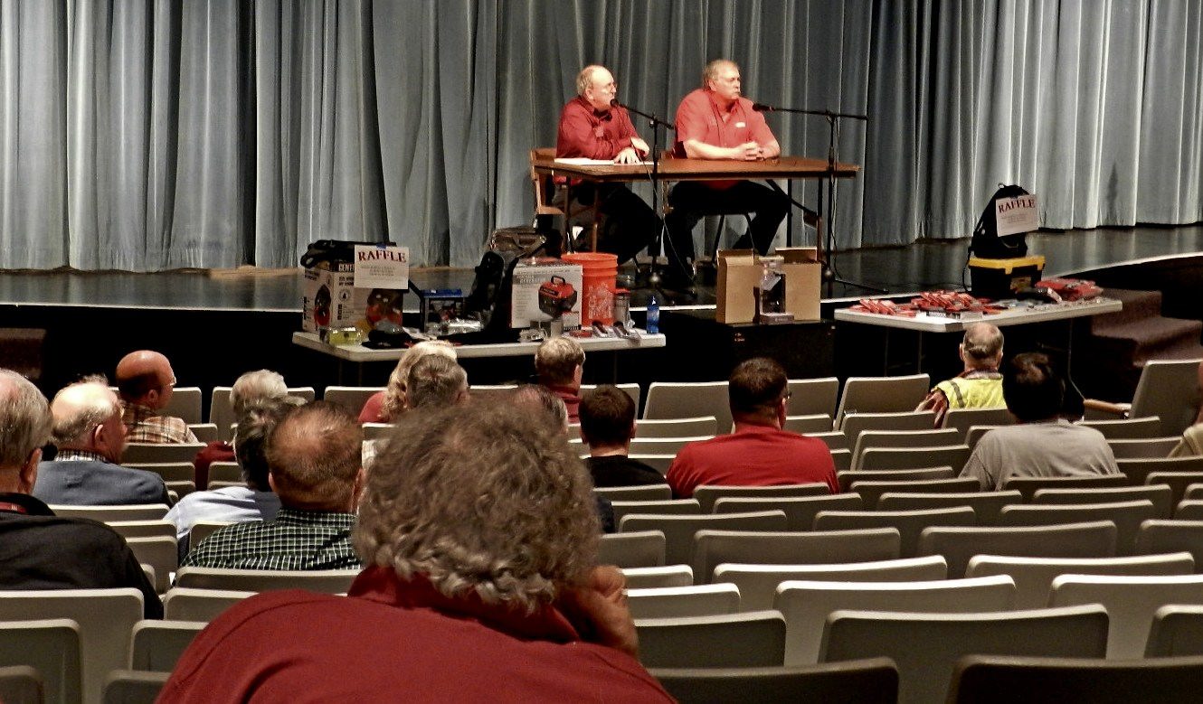 EmComm Hamfest - April 2014 — photograph 5
