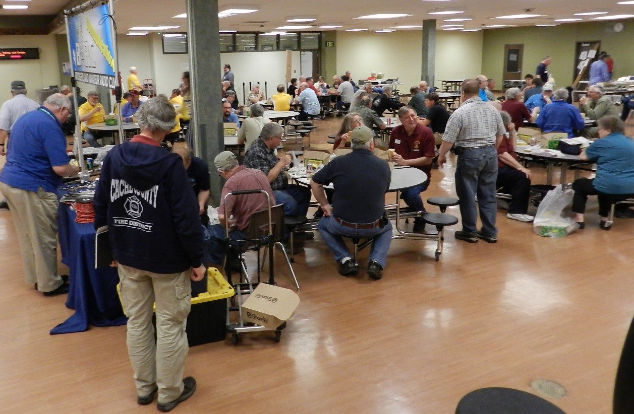 EmComm Hamfest - April 2014 — photograph 20
