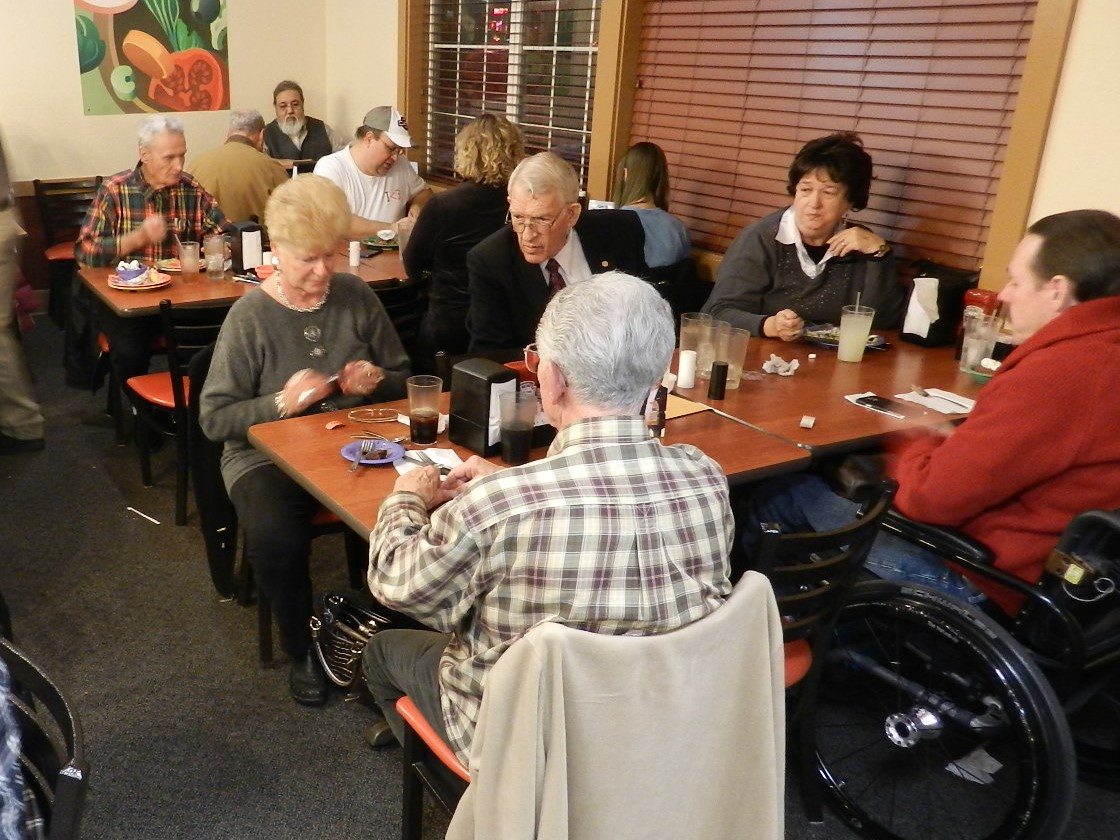 Family Dinner - December 2015 — photograph 16