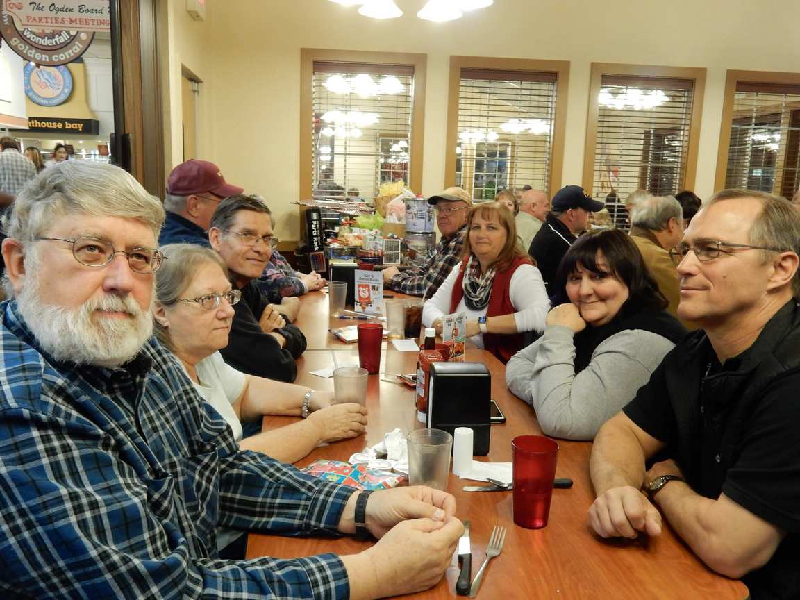 Family Dinner - December 2016 — photograph 1