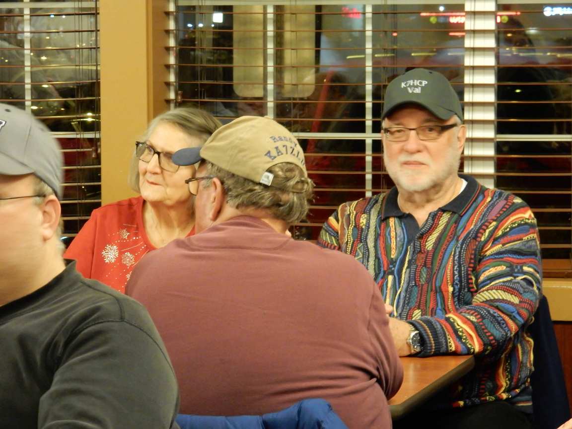 Family Dinner - December 2016 — photograph 11