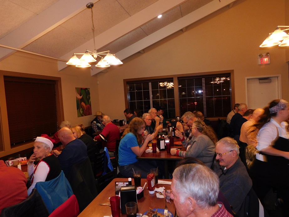 Family Dinner - December 2017 — photograph 8
