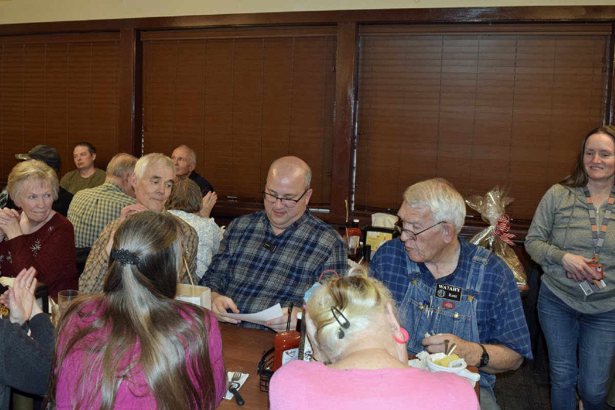 Family Dinner - December 2019 — photograph 20