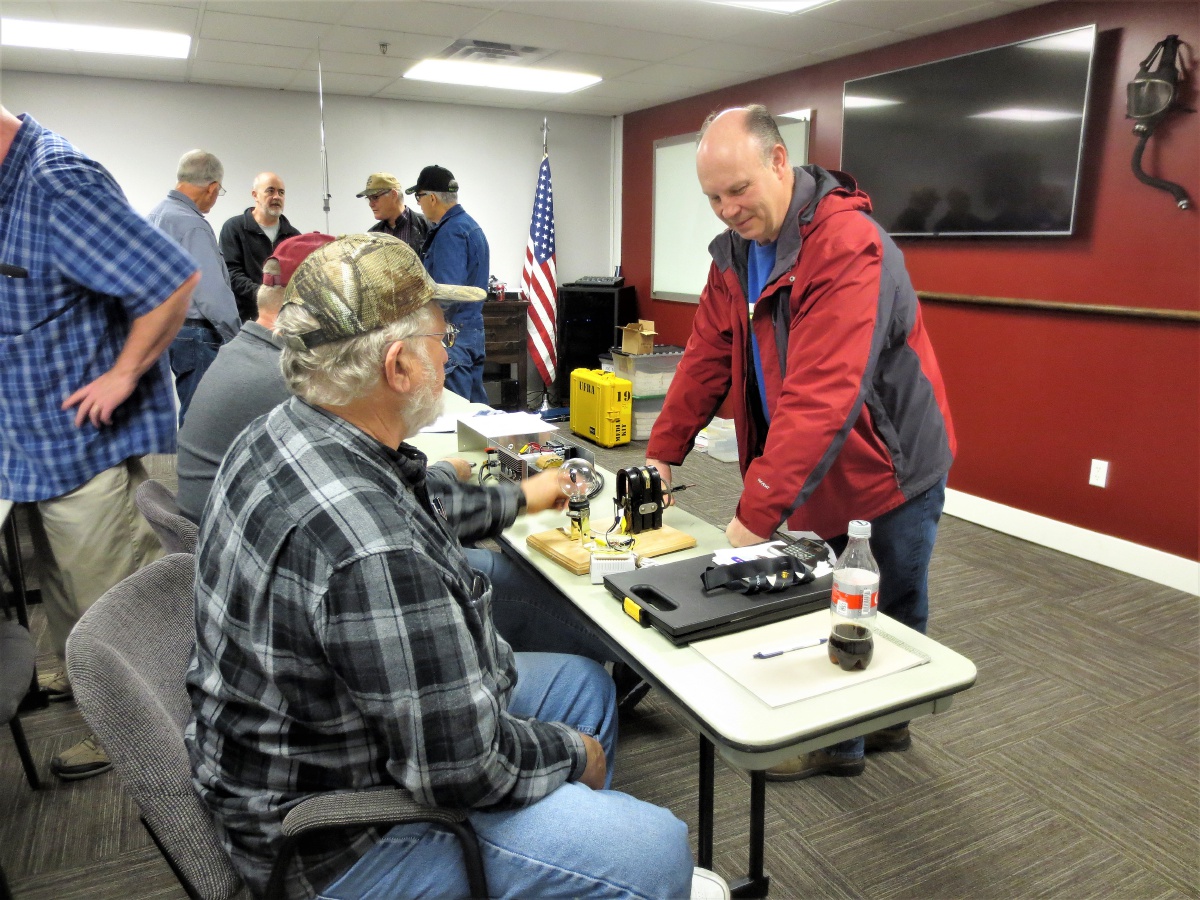 Show & Tell Meeting - March 2019 — photograph 78