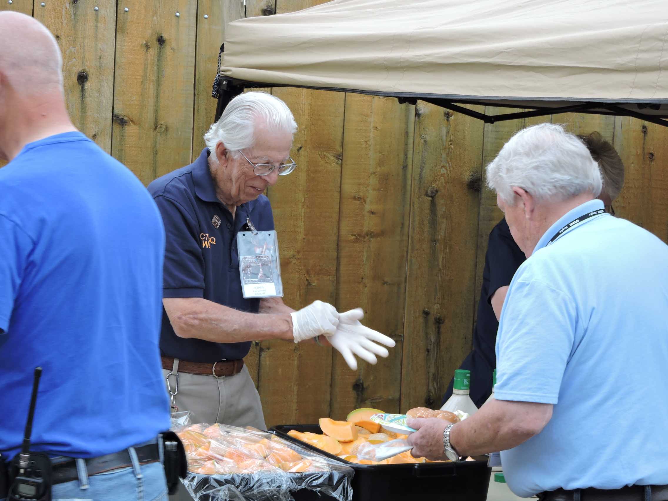 Utah Hamfest 2015 — photograph 56